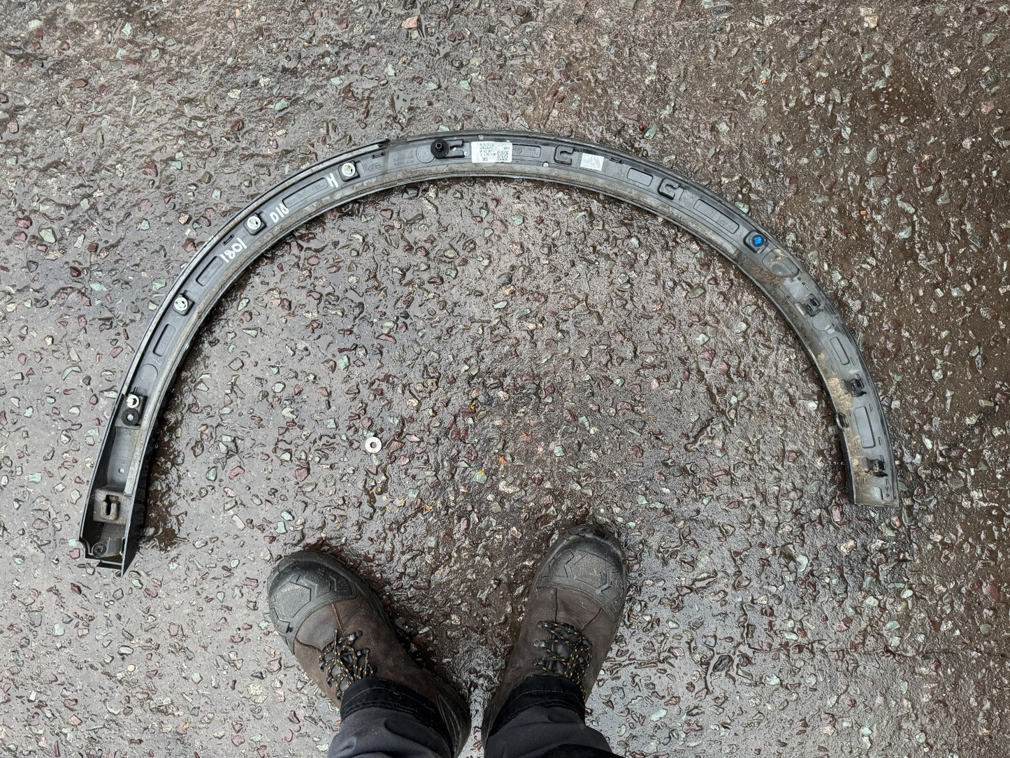 AUDI Q4 E-TRON SPORTBACK 2021-2023 PLASTIC ARCH TRIM REAR RIGHT RH 89A853818C