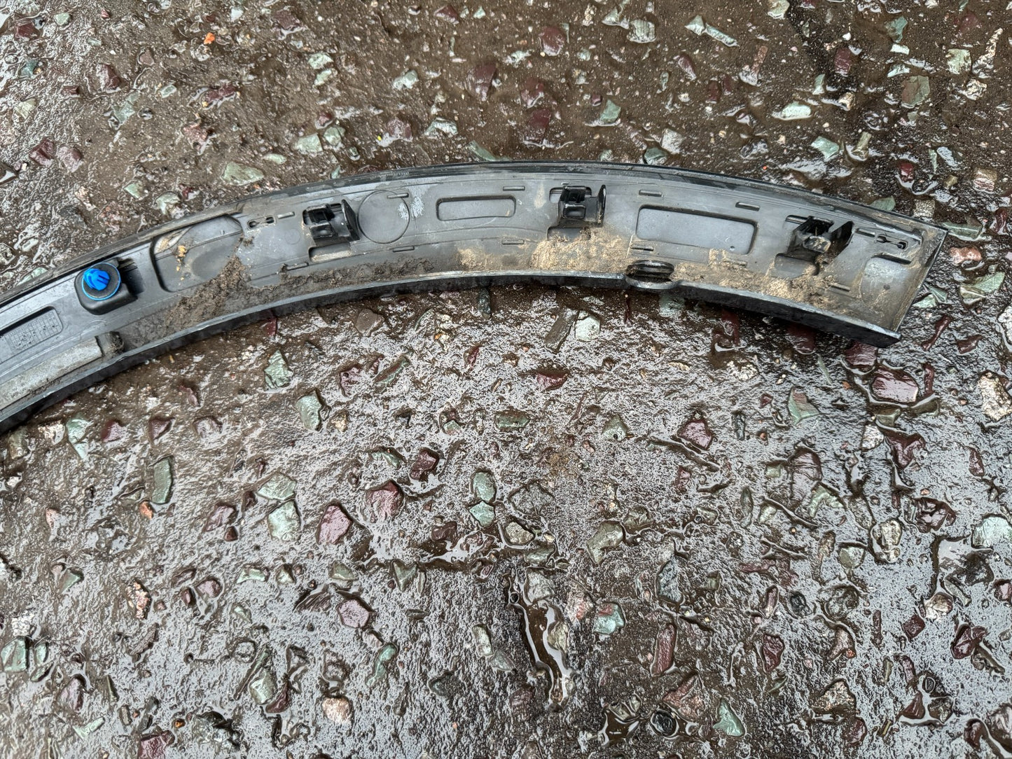 AUDI Q4 E-TRON SPORTBACK 2021-2023 PLASTIC ARCH TRIM REAR RIGHT RH 89A853818C