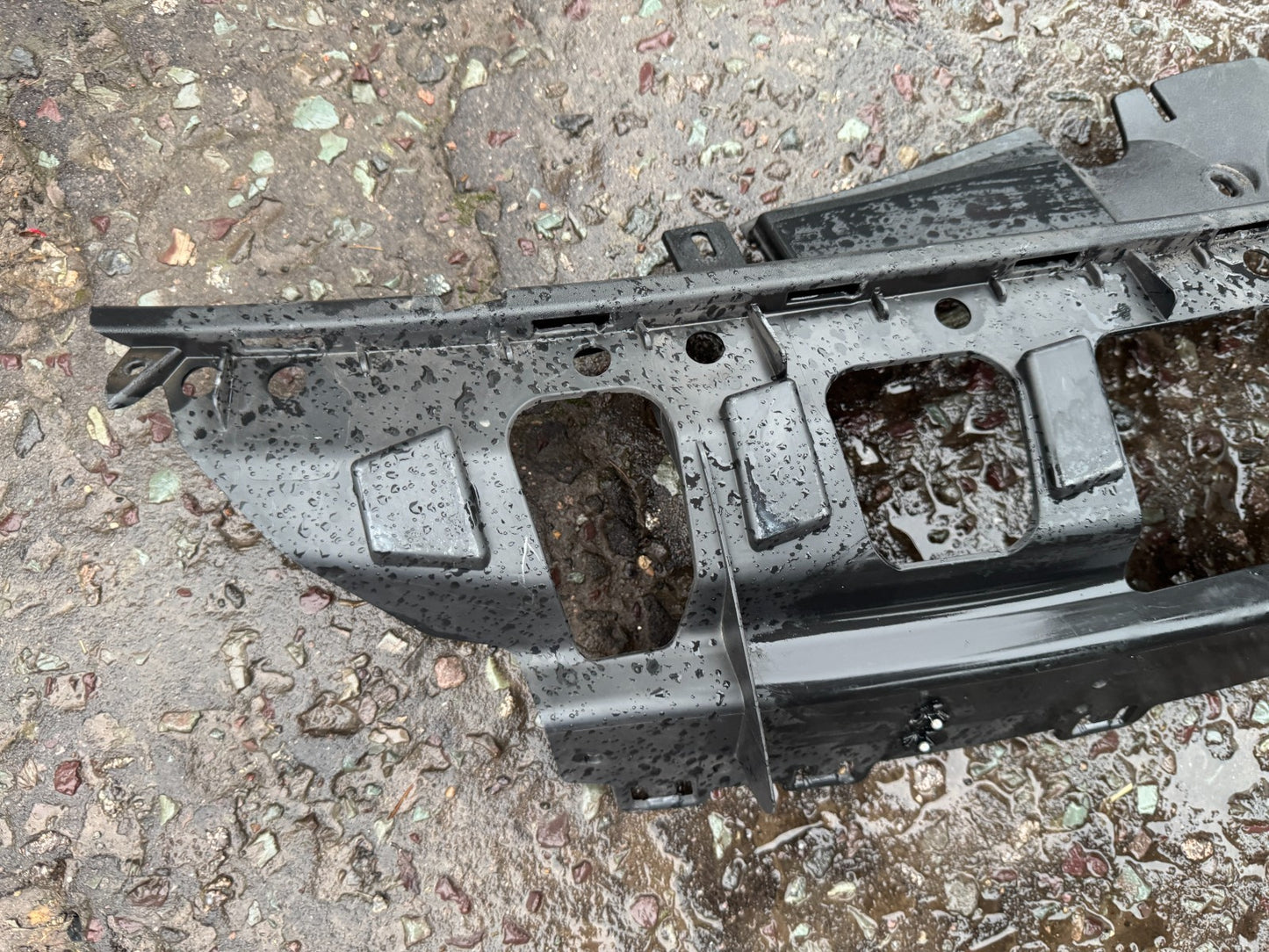 FORD KUGA BUMPER BRACKET FRONT CENTRE LV4B-17E778-V MK3 2019 - 2025