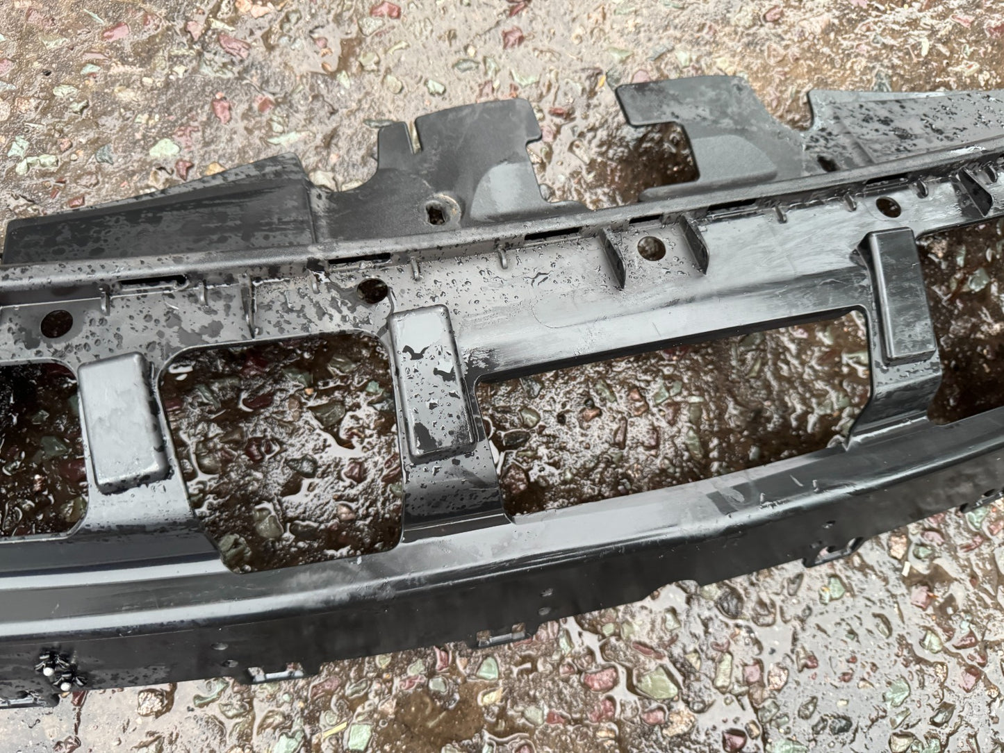 FORD KUGA BUMPER BRACKET FRONT CENTRE LV4B-17E778-V MK3 2019 - 2025