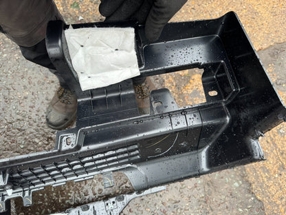 2025 Left trunk boot trim for Land Rover Defender L663 7 SEAT n8b2-45431