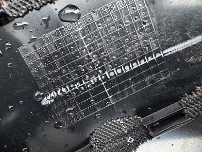 2025 Left trunk boot trim for Land Rover Defender L663 7 SEAT n8b2-45431