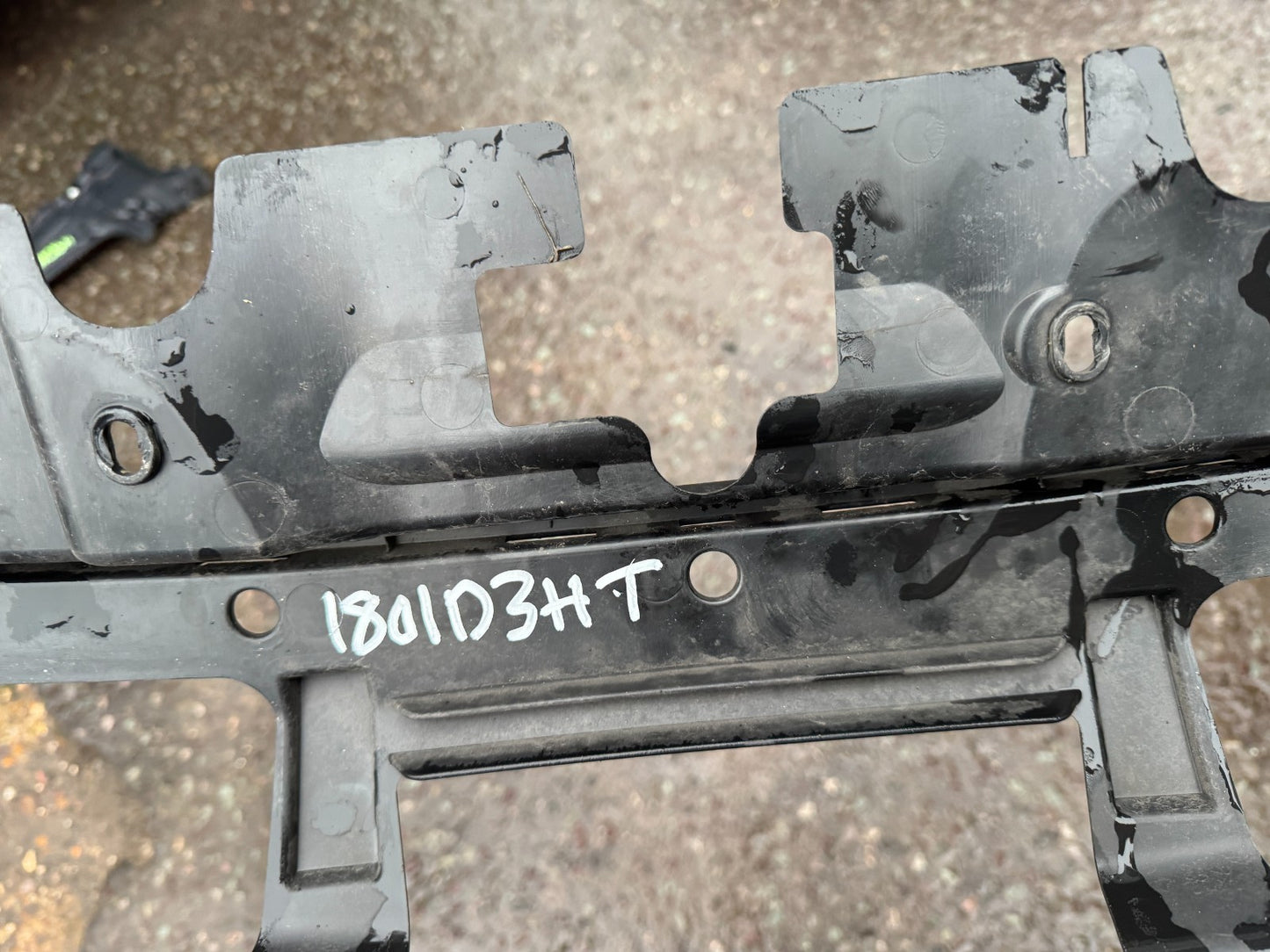 FORD KUGA BUMPER BRACKET FRONT CENTRE LV4B-17E778-V MK3 2019 - 2025