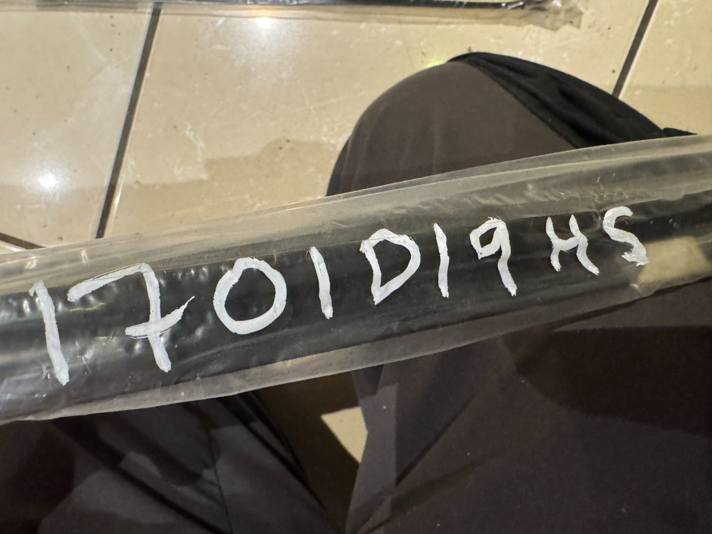 Defender Rear Right Side Door Window Waist Seal Genuine ALR5982