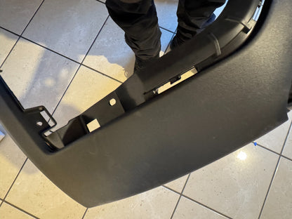 GENUINE KIA XCEED rear diffuser lower bumper 09/19 =  86650J7PB0 scratched