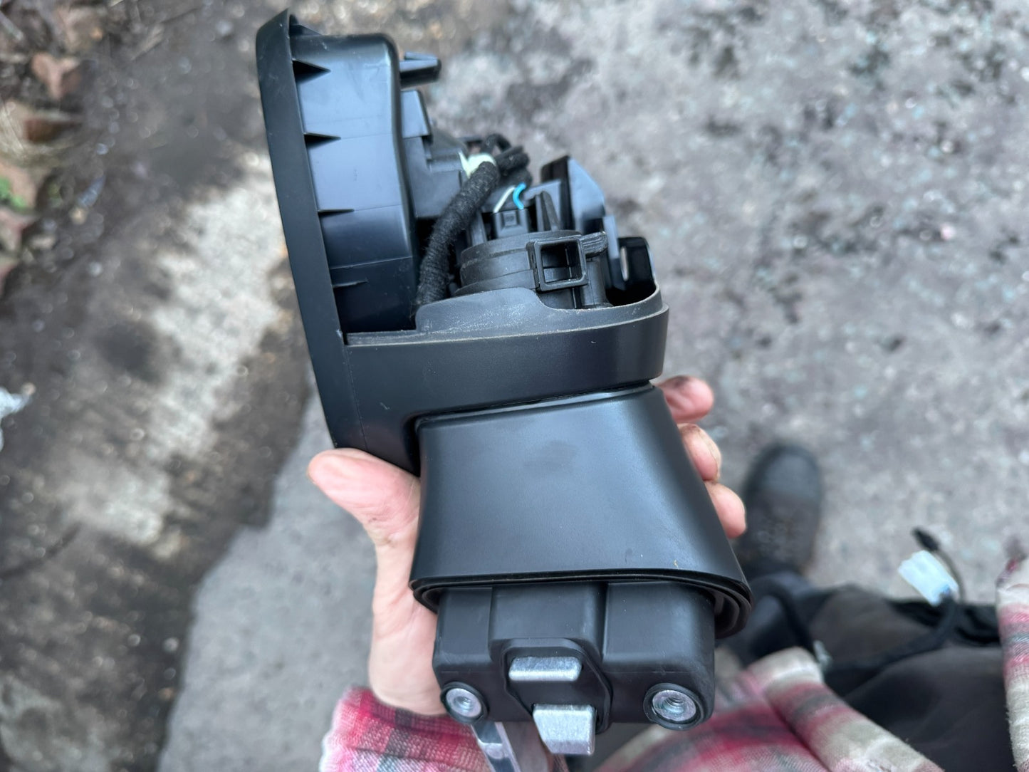 2023 GENUINE NISSAN QASHQAI 20 on LEFT DOOR MIRROR - 963026UA2C