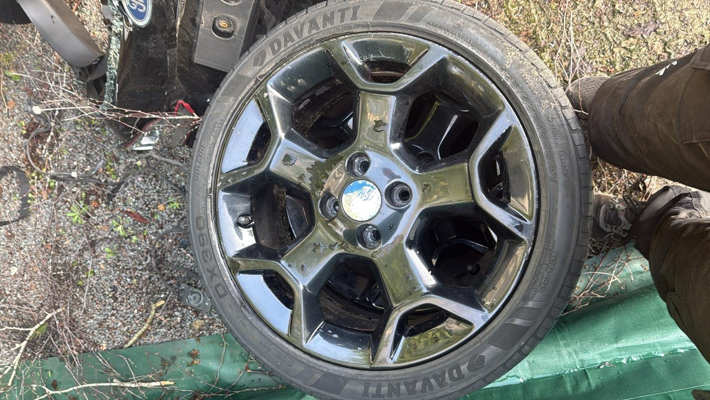 1xFord Fiesta 51892066 16 inch 5-Spoke Single Alloy Wheel 9S5J1007AA  6.5JX 16H2