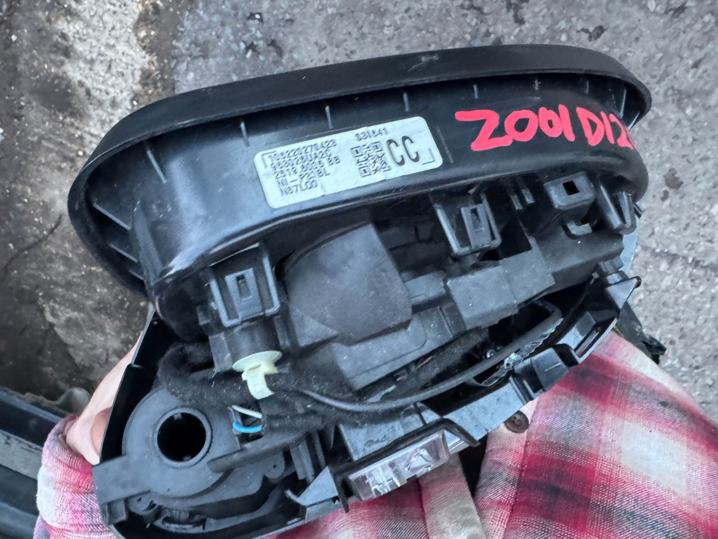 2023 GENUINE NISSAN QASHQAI 20 on LEFT DOOR MIRROR - 963026UA2C