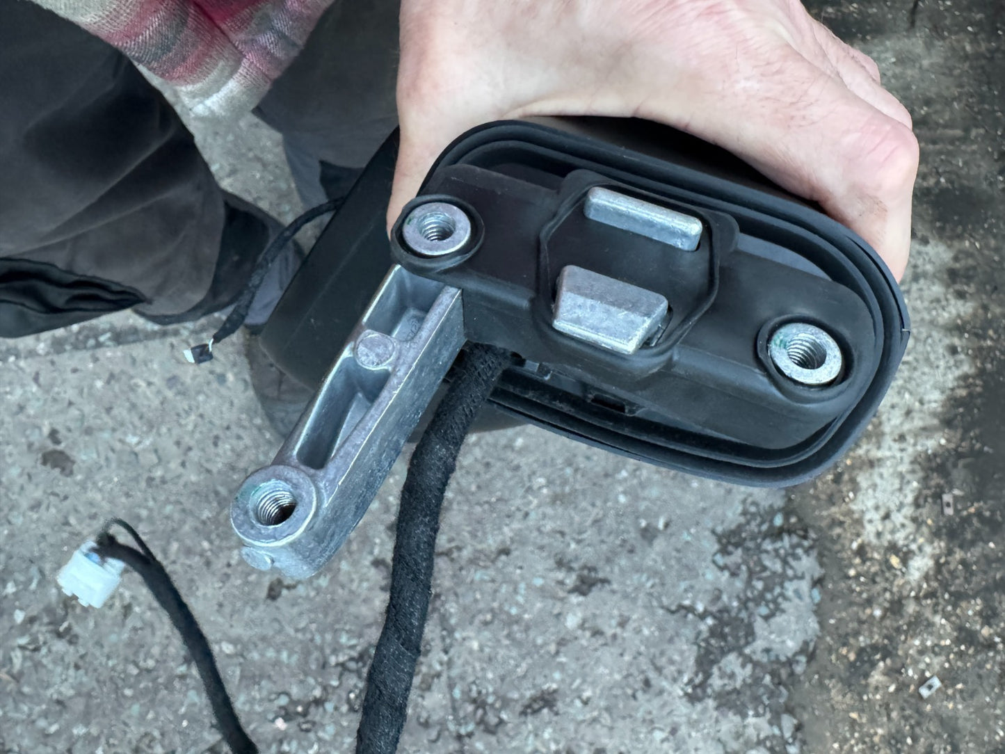 2023 GENUINE NISSAN QASHQAI 20 on LEFT DOOR MIRROR - 963026UA2C