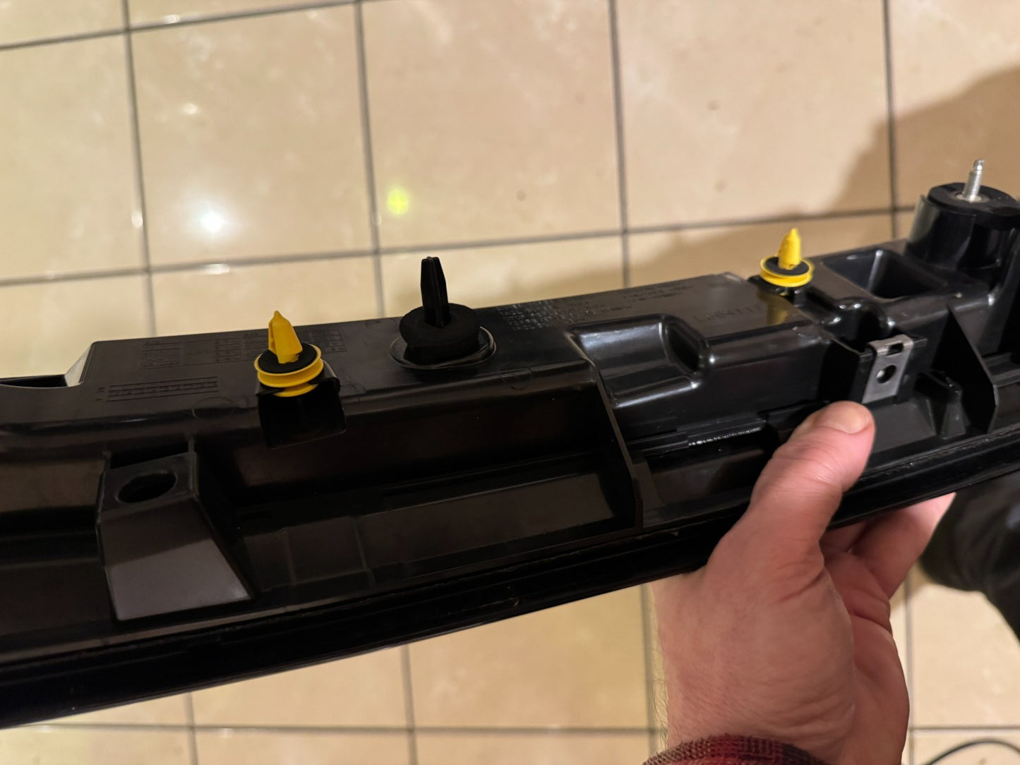 2025 Range Rover Velar Rear Tailgate Boot Light N8A215C436AD L560 Copper Letters