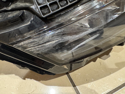 NISSAN QASHQAI (J12) 2021-2024 LED RIGHT HEADLIGHT 100-8D02F DAMAGED