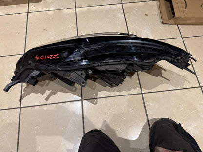 NISSAN QASHQAI (J12) 2021-2024 LED RIGHT HEADLIGHT 100-8D02F DAMAGED