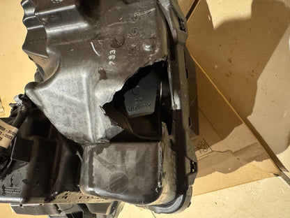 NISSAN QASHQAI (J12) 2021-2024 LED RIGHT HEADLIGHT 100-8D02F DAMAGED