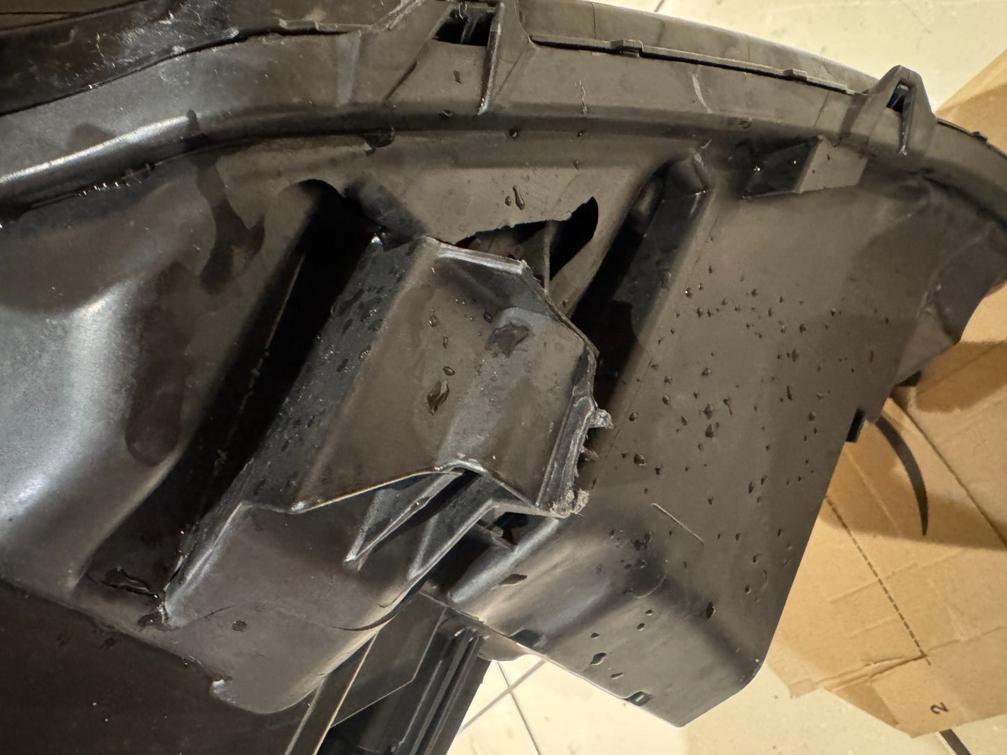 NISSAN QASHQAI (J12) 2021-2024 LED RIGHT HEADLIGHT 100-8D02F DAMAGED