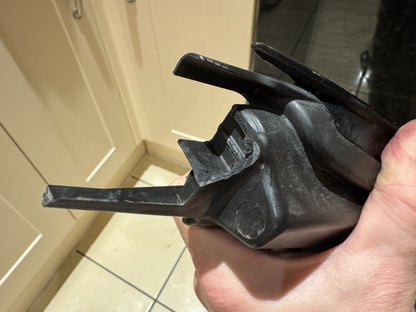 NISSAN QASHQAI (J12) 2021-2024 LED RIGHT HEADLIGHT 100-8D02F DAMAGED