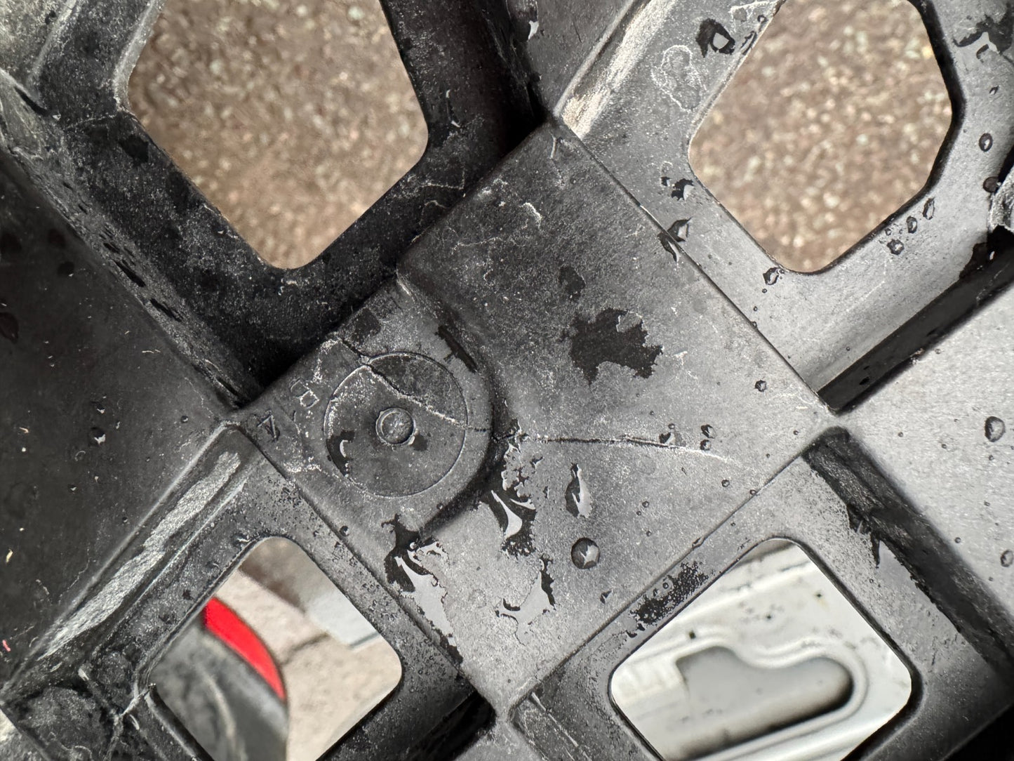 2020 BMW X5 G05 Rear Left Bumper Bracket 7420653 RHD Cracked