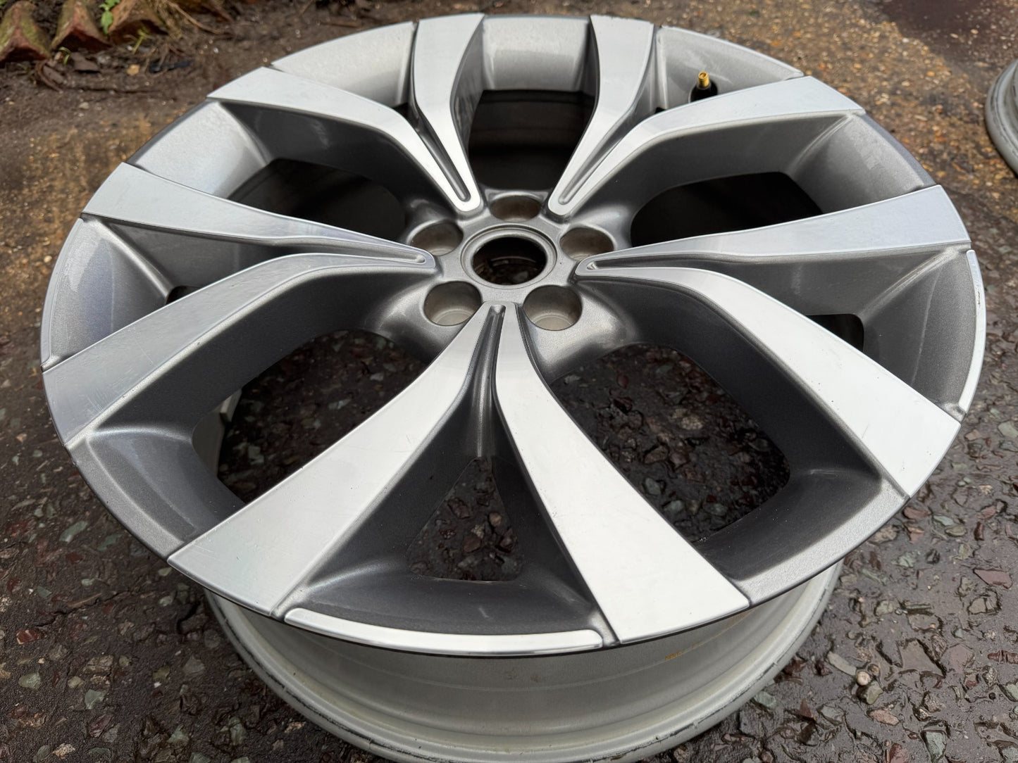 2024 RANGE ROVER EVOQUE L551/L538 20" 8J GREY CUT ALLOY WHEELS K8D21007LA