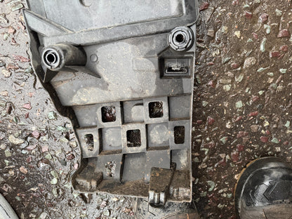 2020 BMW X5 G05 Rear Left Bumper Bracket 7420653 RHD Cracked