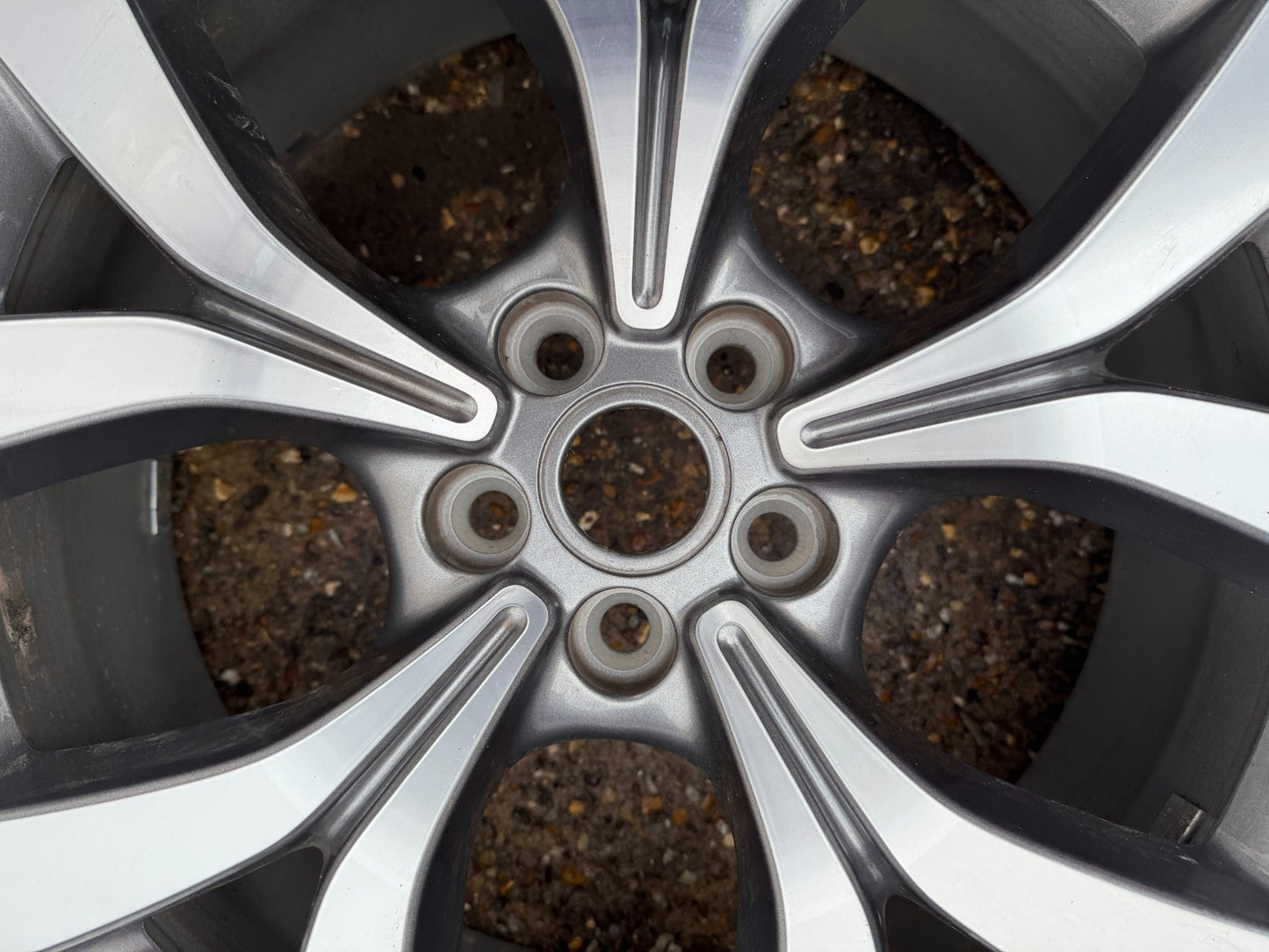 2024 RANGE ROVER EVOQUE L551/L538 20" 8J GREY CUT ALLOY WHEELS K8D21007LA