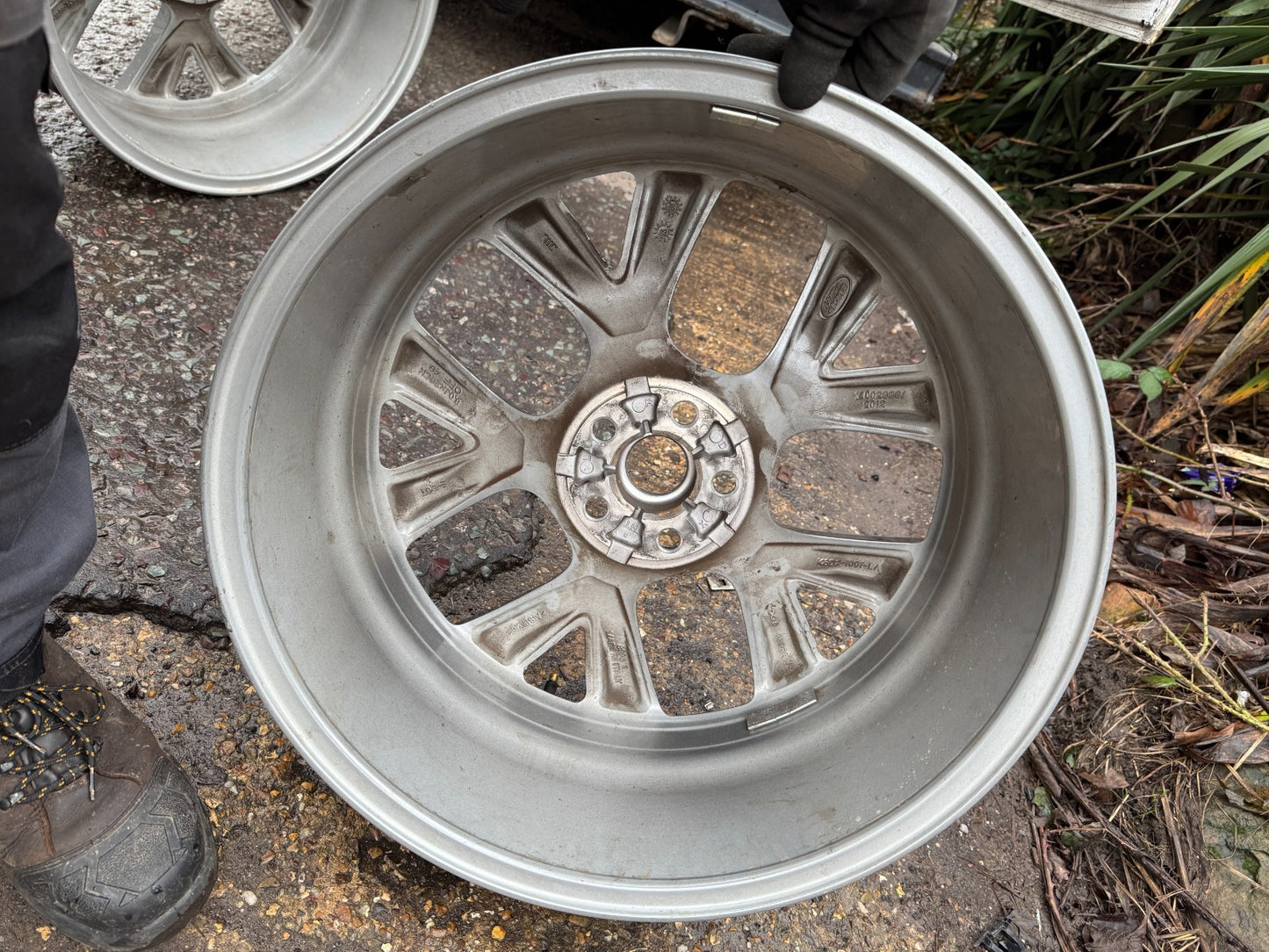 2024 RANGE ROVER EVOQUE L551/L538 20" 8J GREY CUT ALLOY WHEELS K8D21007LA