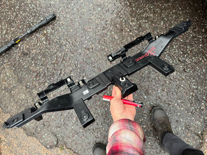 LR RANGE ROVER SPORT L461 Rear Center Lower Bracket LR168993 N9X217E800AB