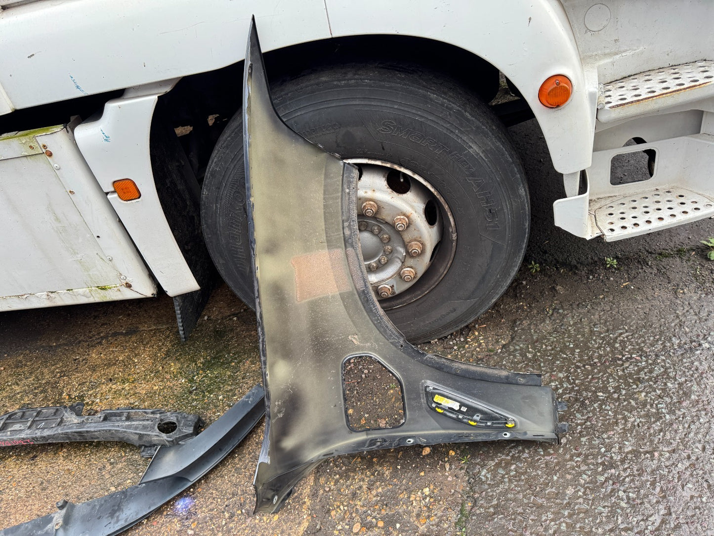 2018 ON HYBRID BMW X5 G05 LEFT SIDE FENDER WING GENUINE DENTED SCRATCHED