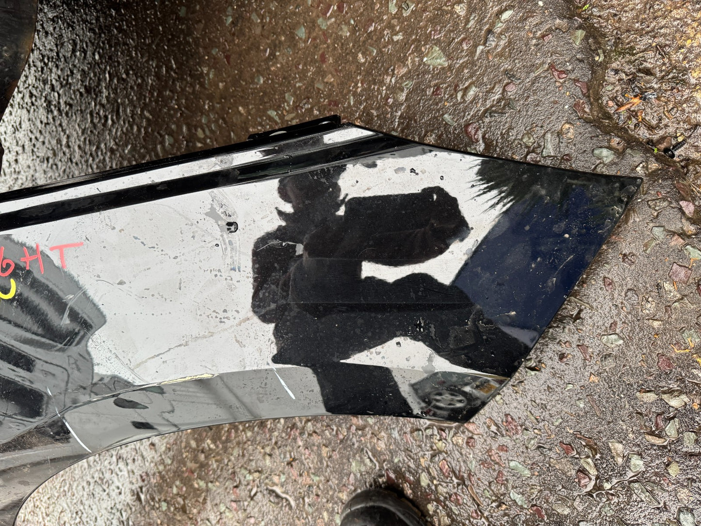 2023 onwards range rover sport l461 front right wing fender n9x216015a scratched