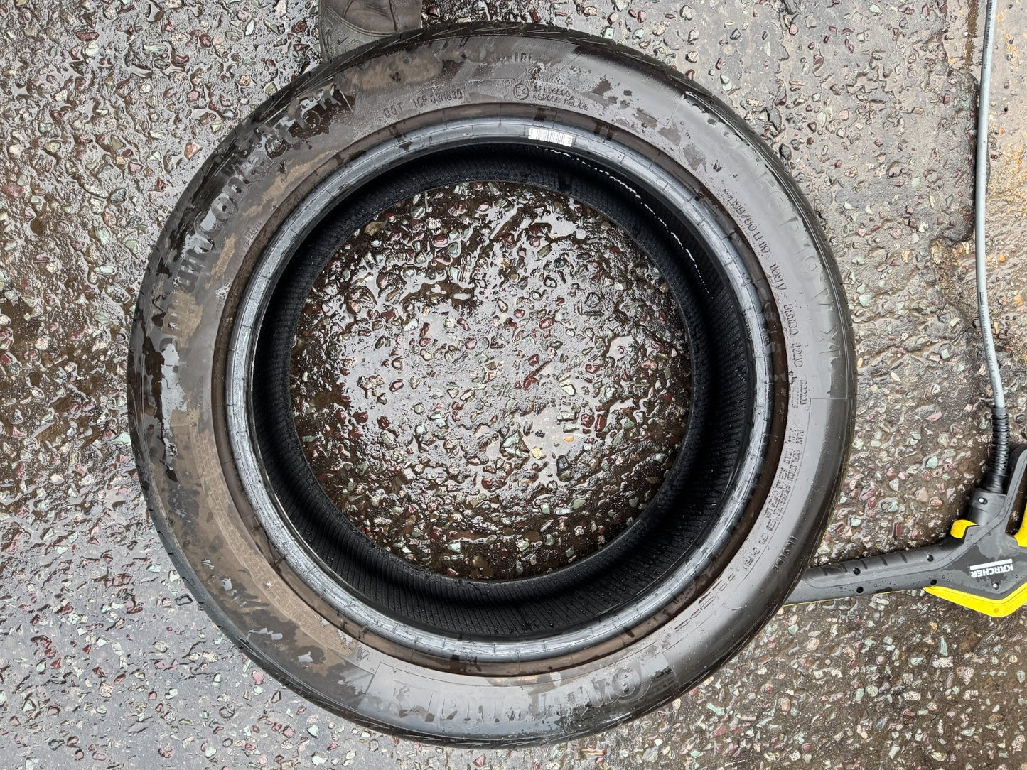 1X 235/50 R 19 (103V) XL Continental Premium Contact 6 Dot:0323 5mm 235 50 19