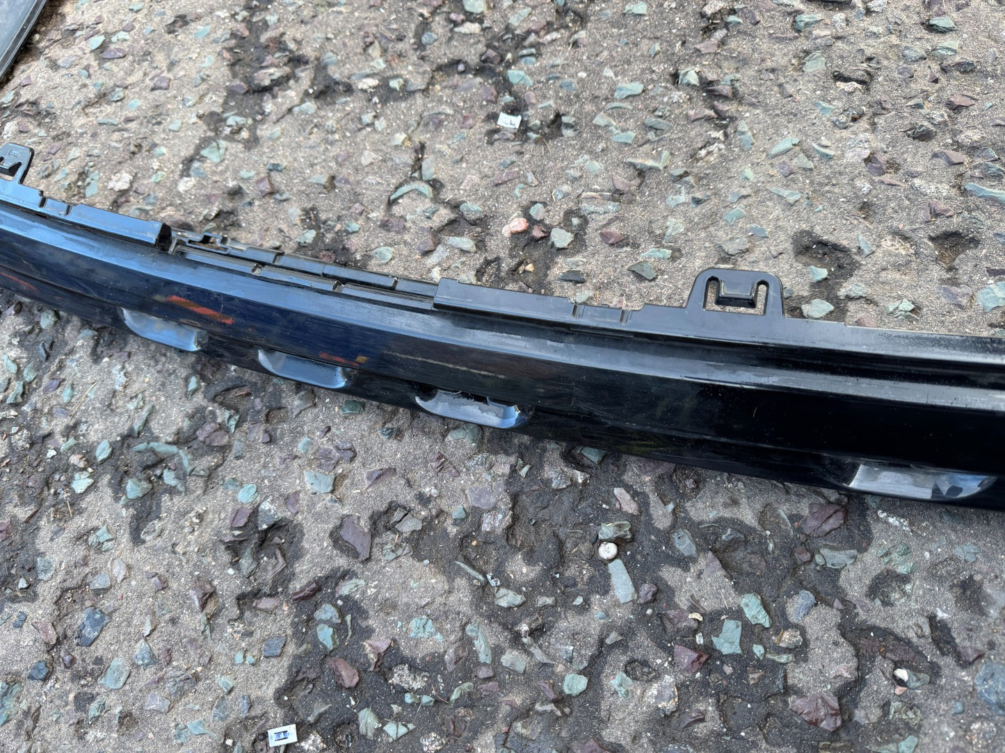 Range Rover Sport L461 FrontBumper LowerSection N9X2-17F011-C Genuine n9x217e792