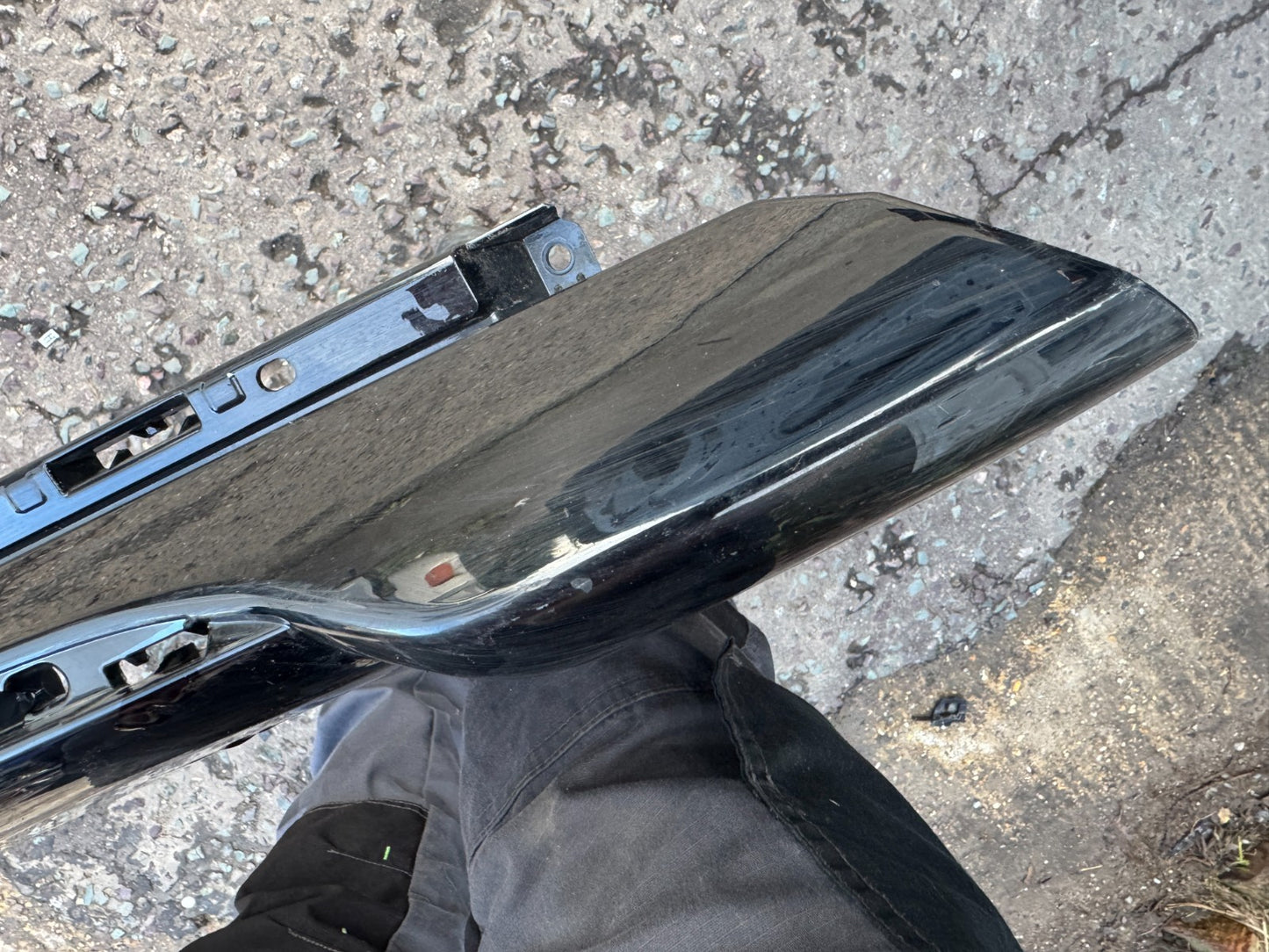 Range Rover Sport L461 FrontBumper LowerSection N9X2-17F011-C Genuine n9x217e792