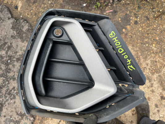 AUDI Q3 S-LINE 2018-23 RIGHT FRONT GRILLE 83A807682D GENUINE