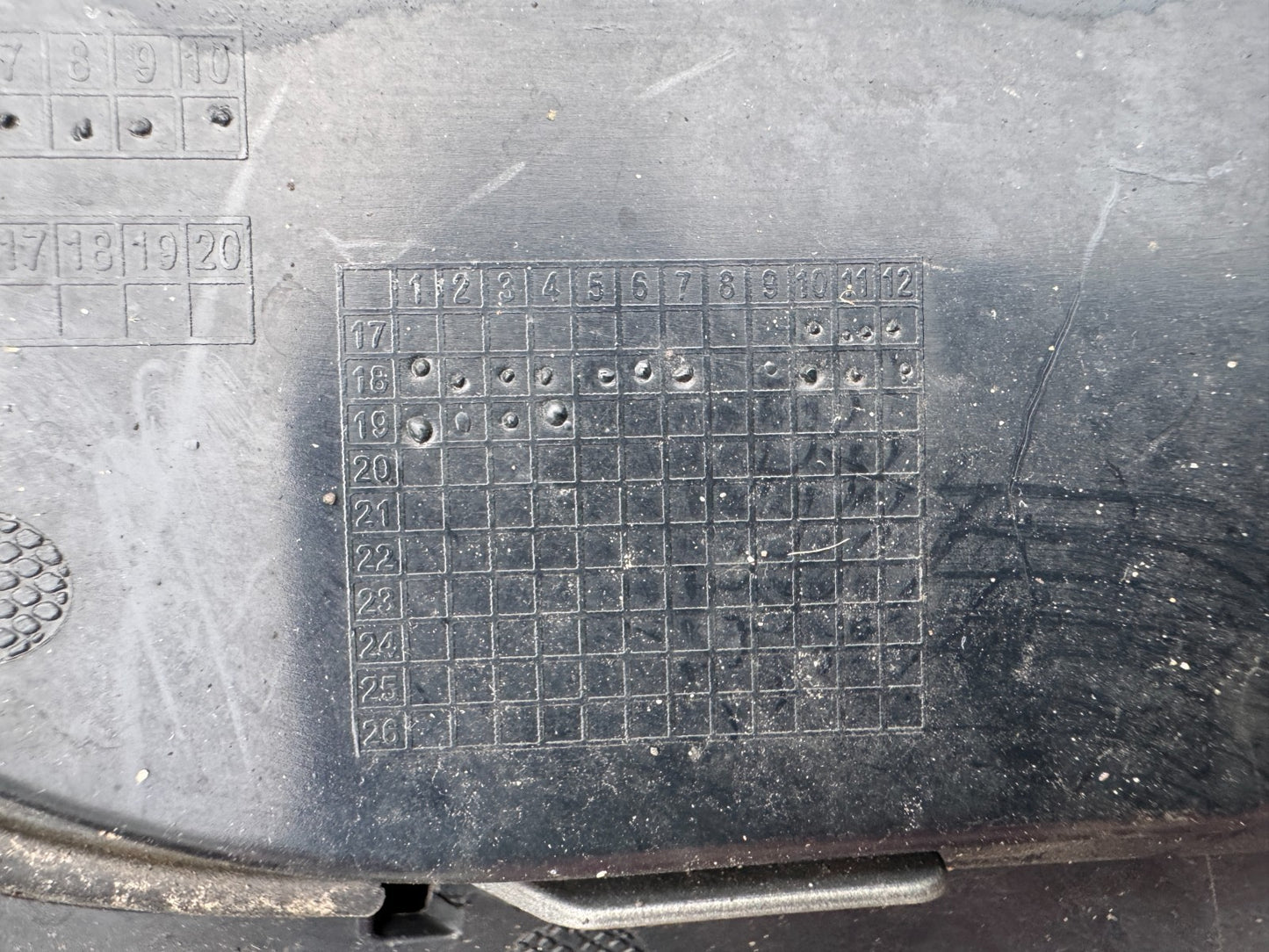 AUDI Q3 S-LINE 2018-23 RIGHT FRONT GRILLE 83A807682D GENUINE