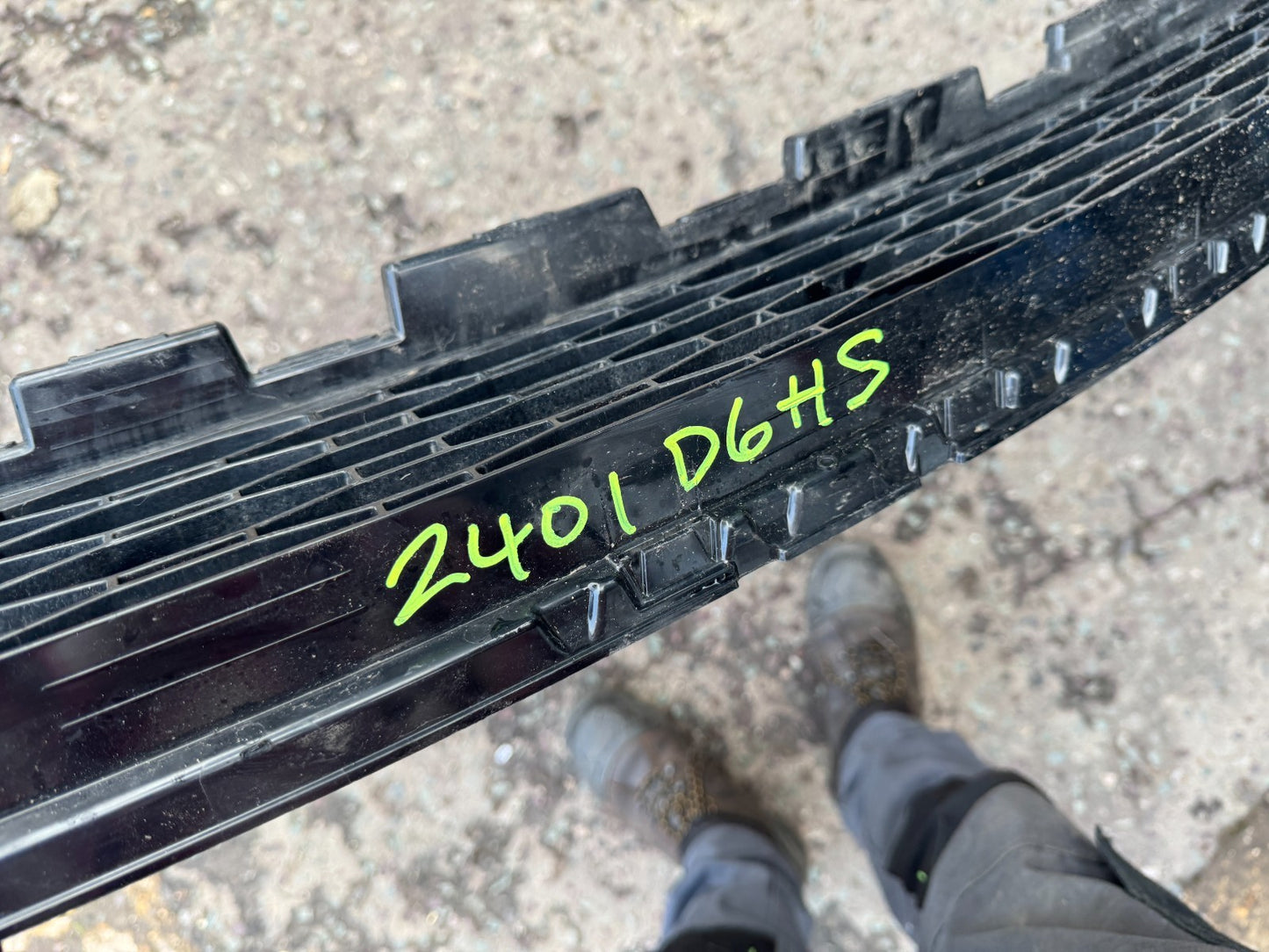 N9X2-17F791-B Range Rover Sport front lower grille 2022-on genuine