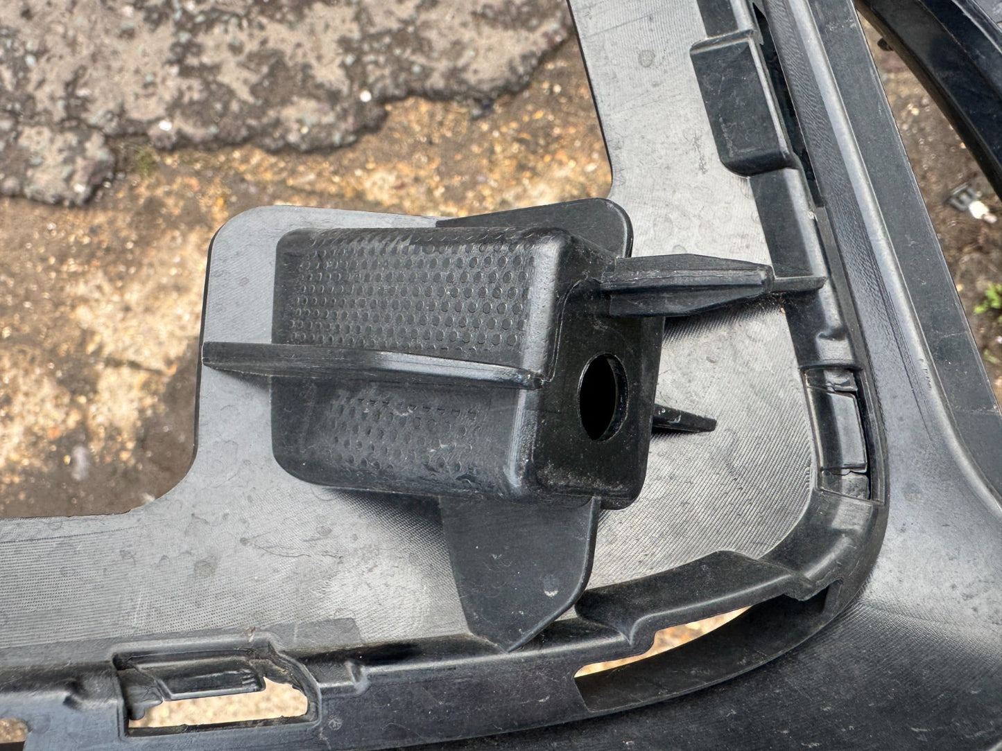 GENUINE NO FAKE MG HS AS23 Front Right Grill 10947219 2023 28518893