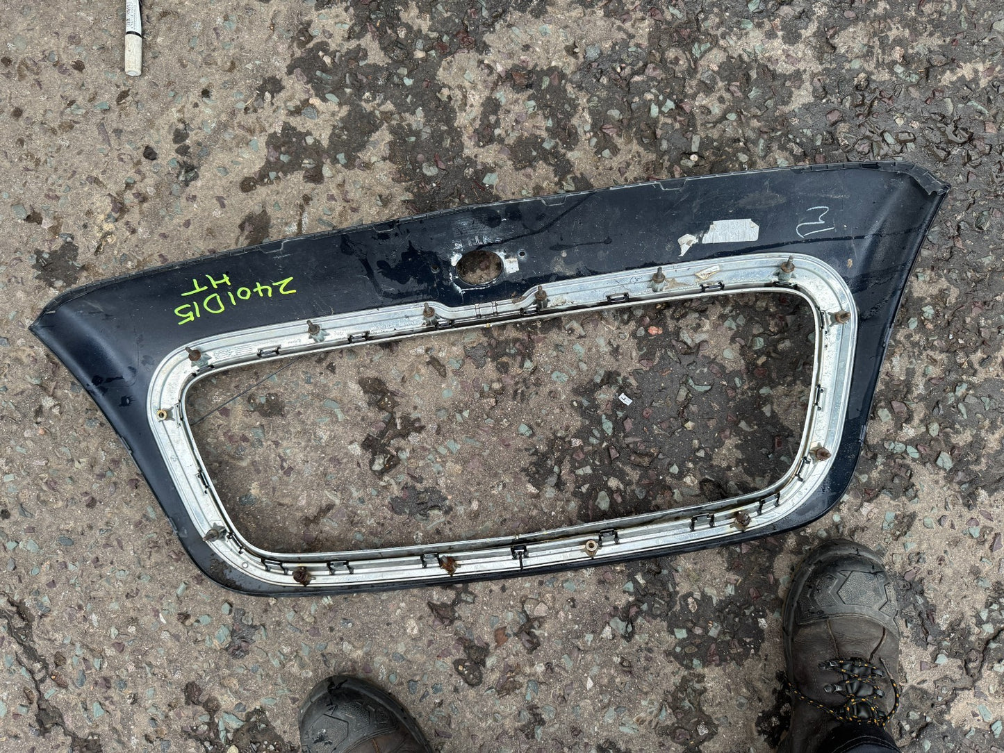 BENTLEY CONTINENTAL GT 2007 FRONT GRILL SURROUND TRIM PANEL 3W0853653C