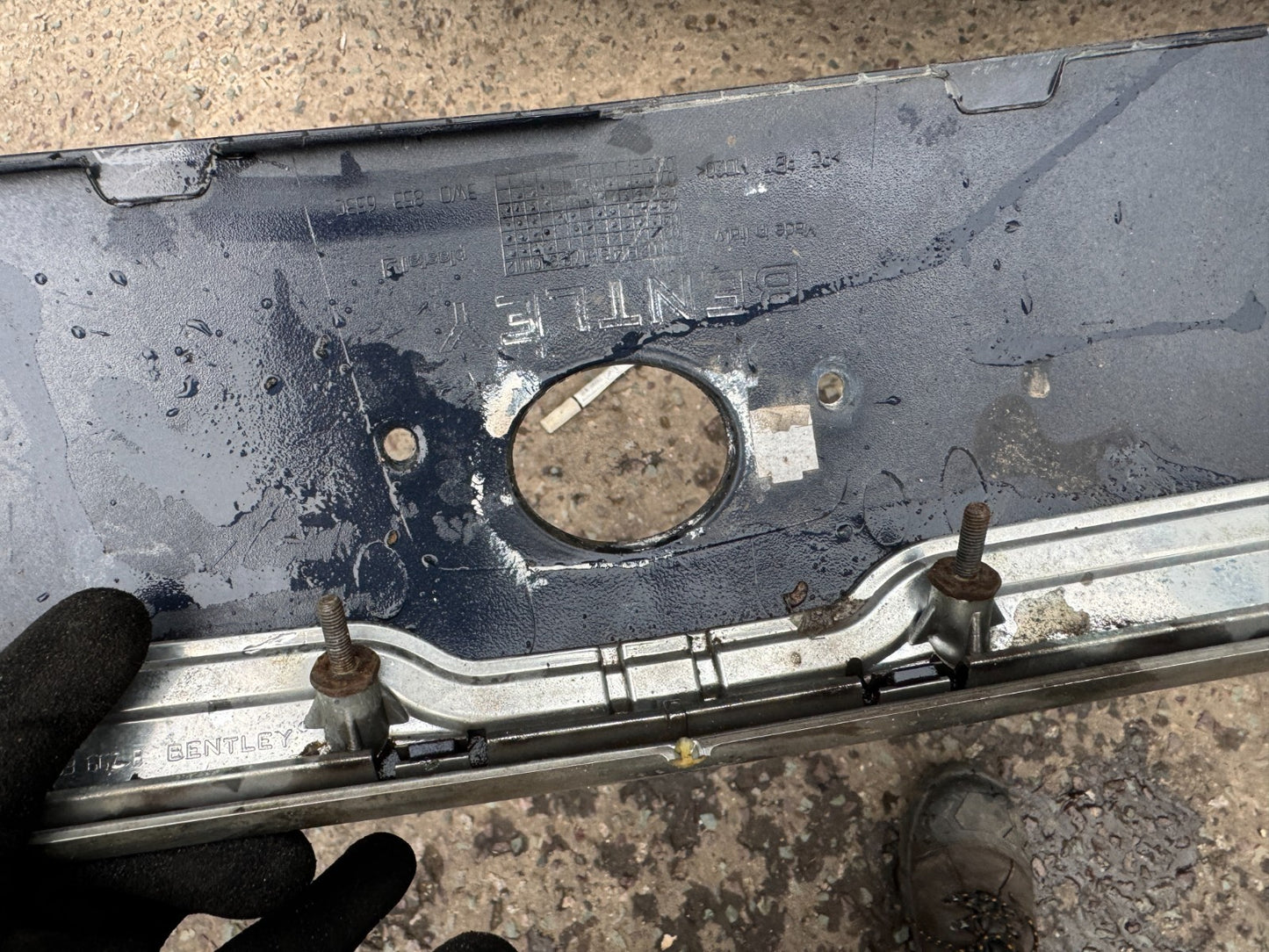 BENTLEY CONTINENTAL GT 2007 FRONT GRILL SURROUND TRIM PANEL 3W0853653C