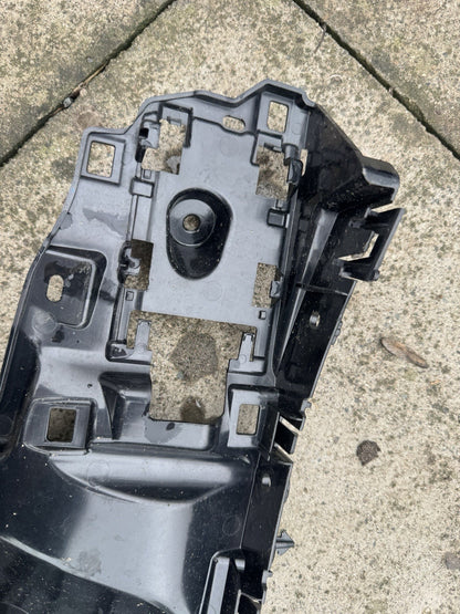 LAND ROVER DEFENDER L663 Rear Right Bumper Bracket L8B2-17A881-A 2023