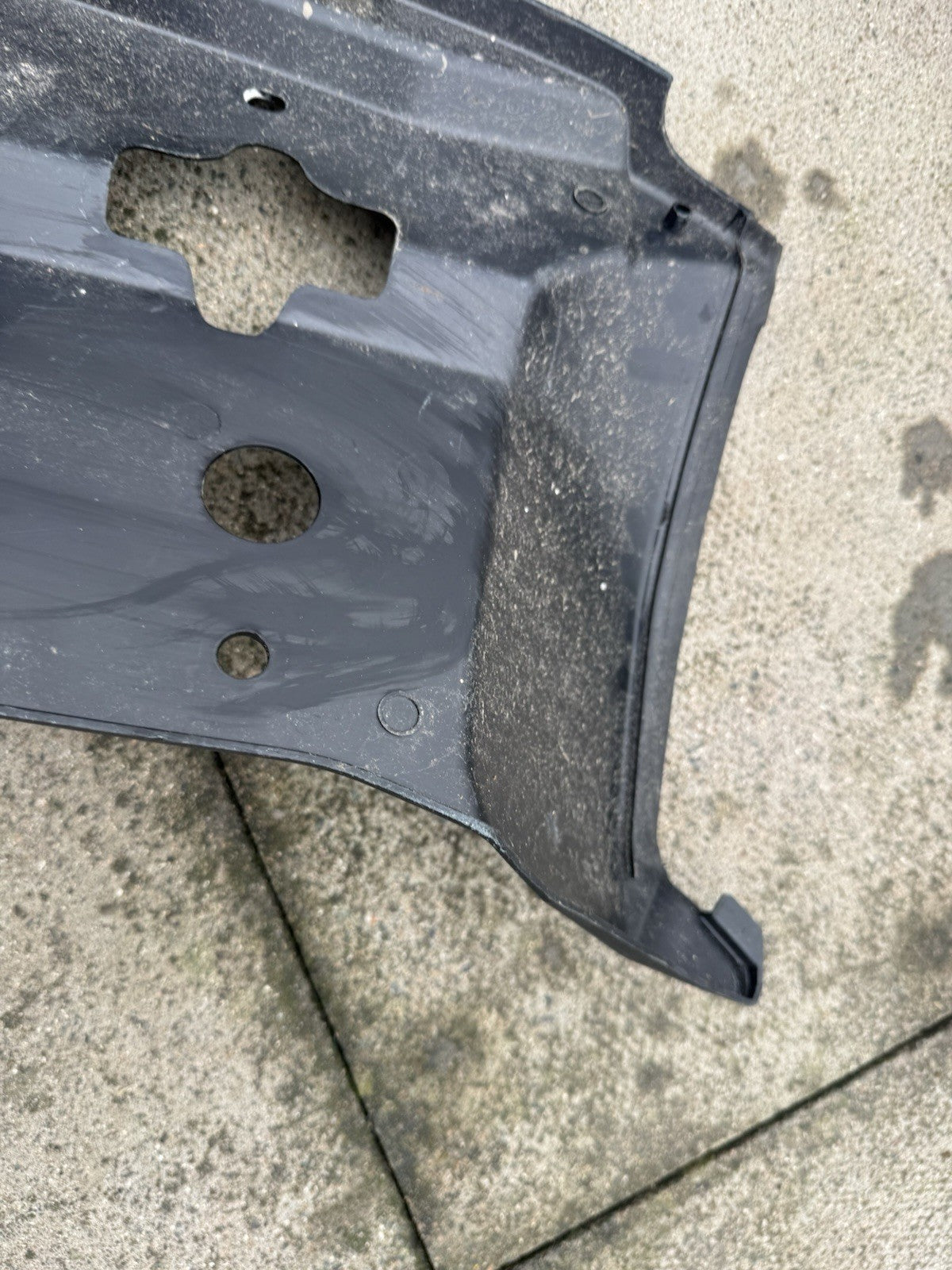 Land Rover Defender L663  Slam Panel Cover L8B2-8A100-A