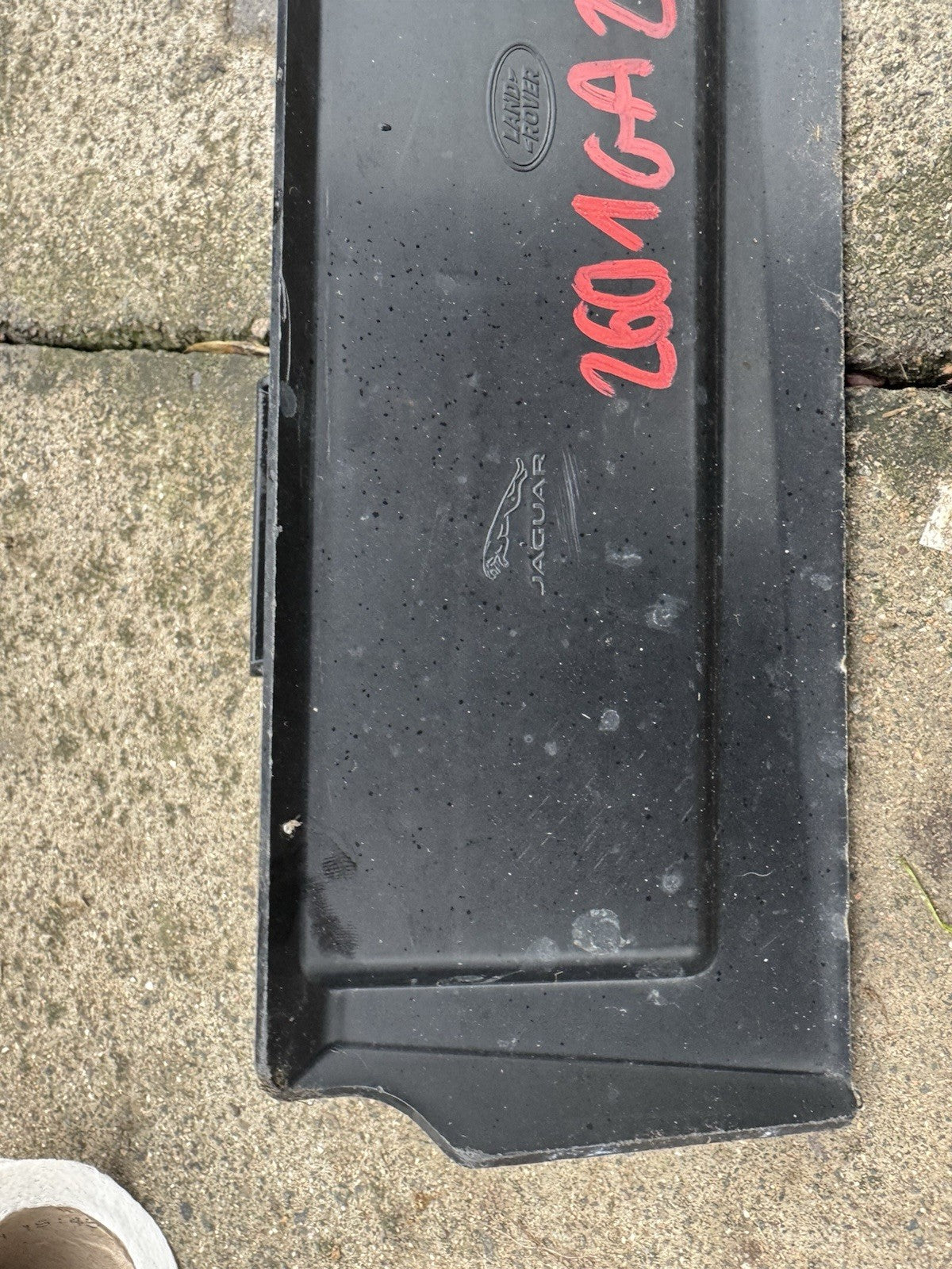 Range Rover Velar L560 Grille Air Intake Radiator Front Bumper M8A2-8B384A