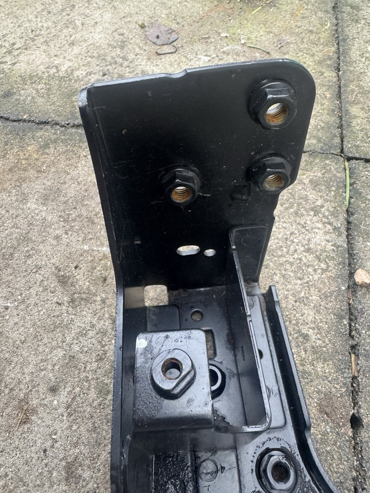 Land Rover Range Rover Evoque L551 Radiator Support Mount Bracket K8D2-8226-AD