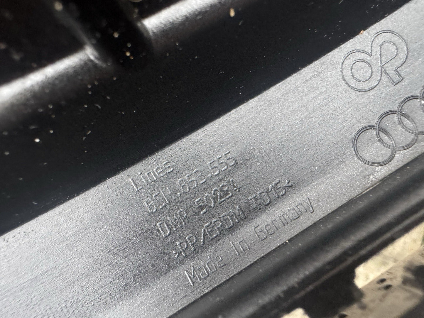 85h.853.555 Audi LH trim