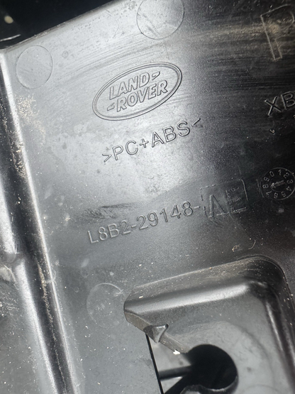 LAND ROVER DEFENDER L663 2020/2025 D PILLAR TRIM UPPER RIGHT REAR L8B2-29148-AE