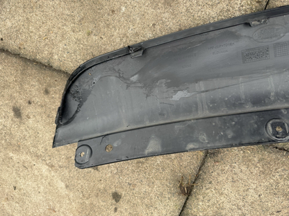 LAND ROVER DISCOVERY REAR BUMPER Trim Valance 2024 on GENUINE MY42-17F954