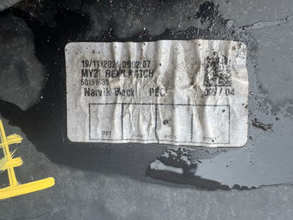 LAND ROVER DISCOVERY REAR BUMPER Trim Valance 2024 on GENUINE MY42-17F954