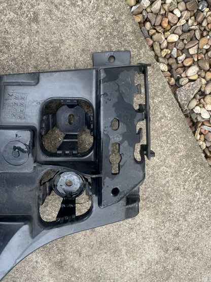 GENUINE BMW 3 SERIES G21 MSPORT REAR BUMPER LEFT PASSENGER SIDE GUIDE BRACKET