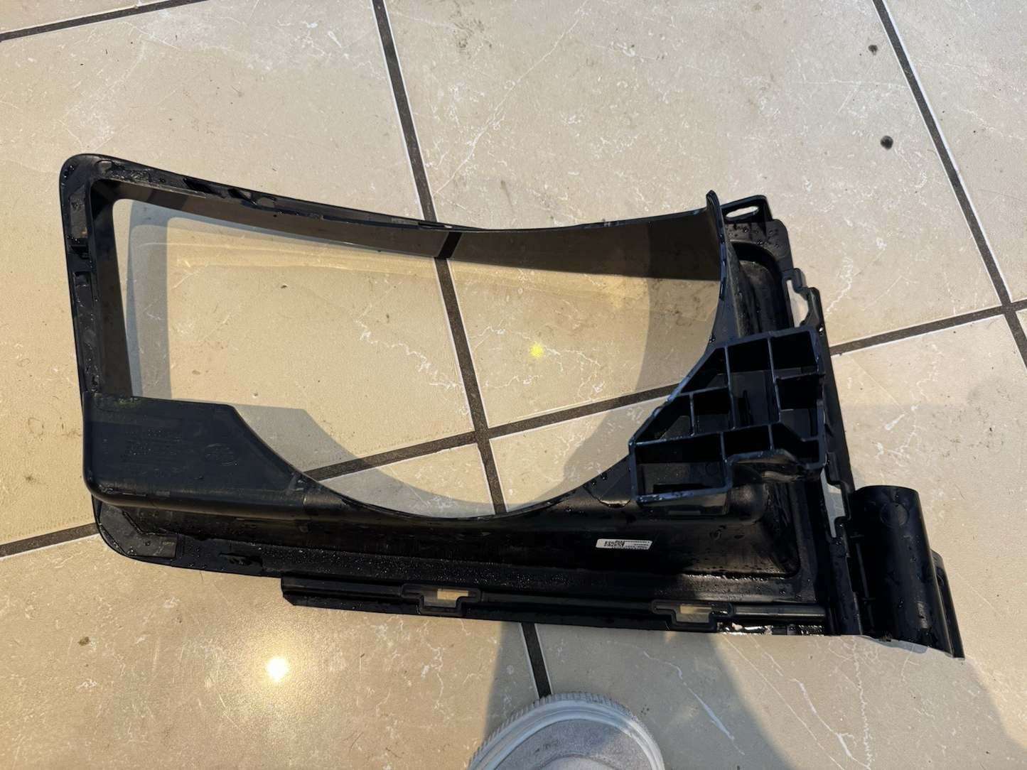 Land Rover Defender L663 Front Left NS Left Headlight Lamp Trim L8b2-13c025