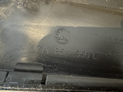 SKODA KAROQ DOOR MOULDING TRIM PANEL REAR RIGHT DRIVER SIDE 57A854950 2019