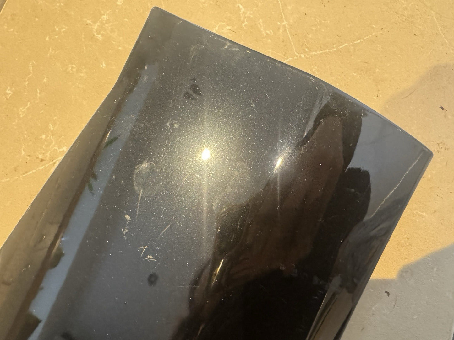 Renault Austral 2023 Left door trim molding 828213826R AUA157700