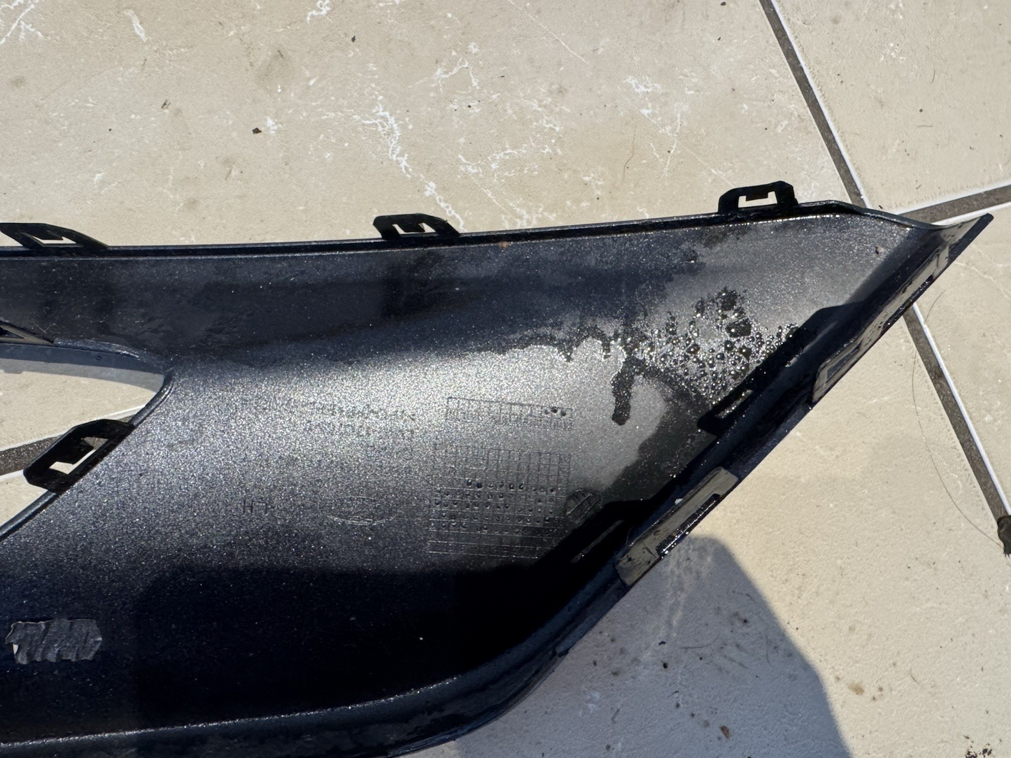 FORD KUGA III MK3 2.5 FHEV 16V 190HP LEFT FOG LIGHT FRAME LV4B-17C755-S