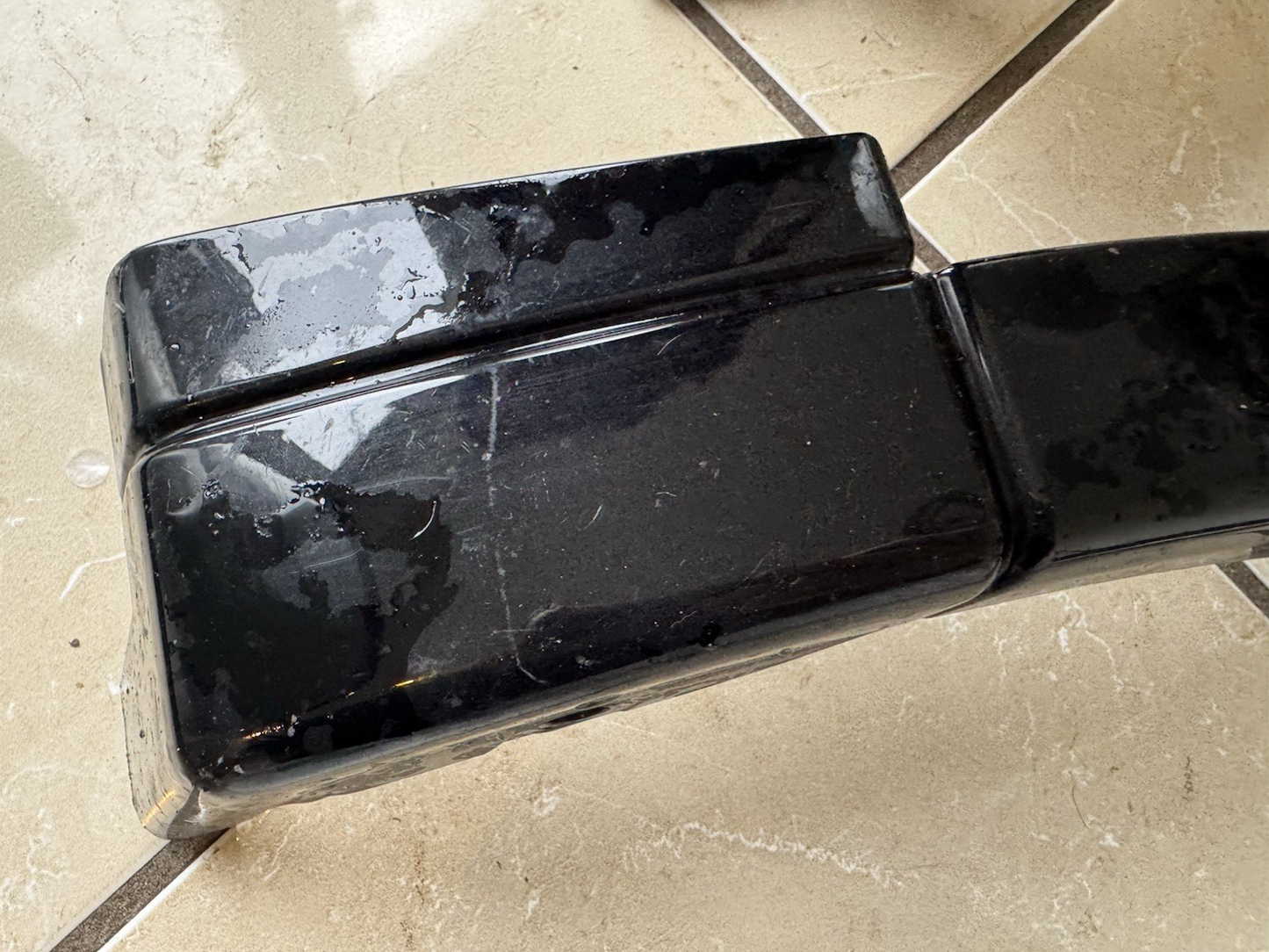 Range Rover Sport  Wheel Arch Moulding Front Right mk72-16a074 from 2018